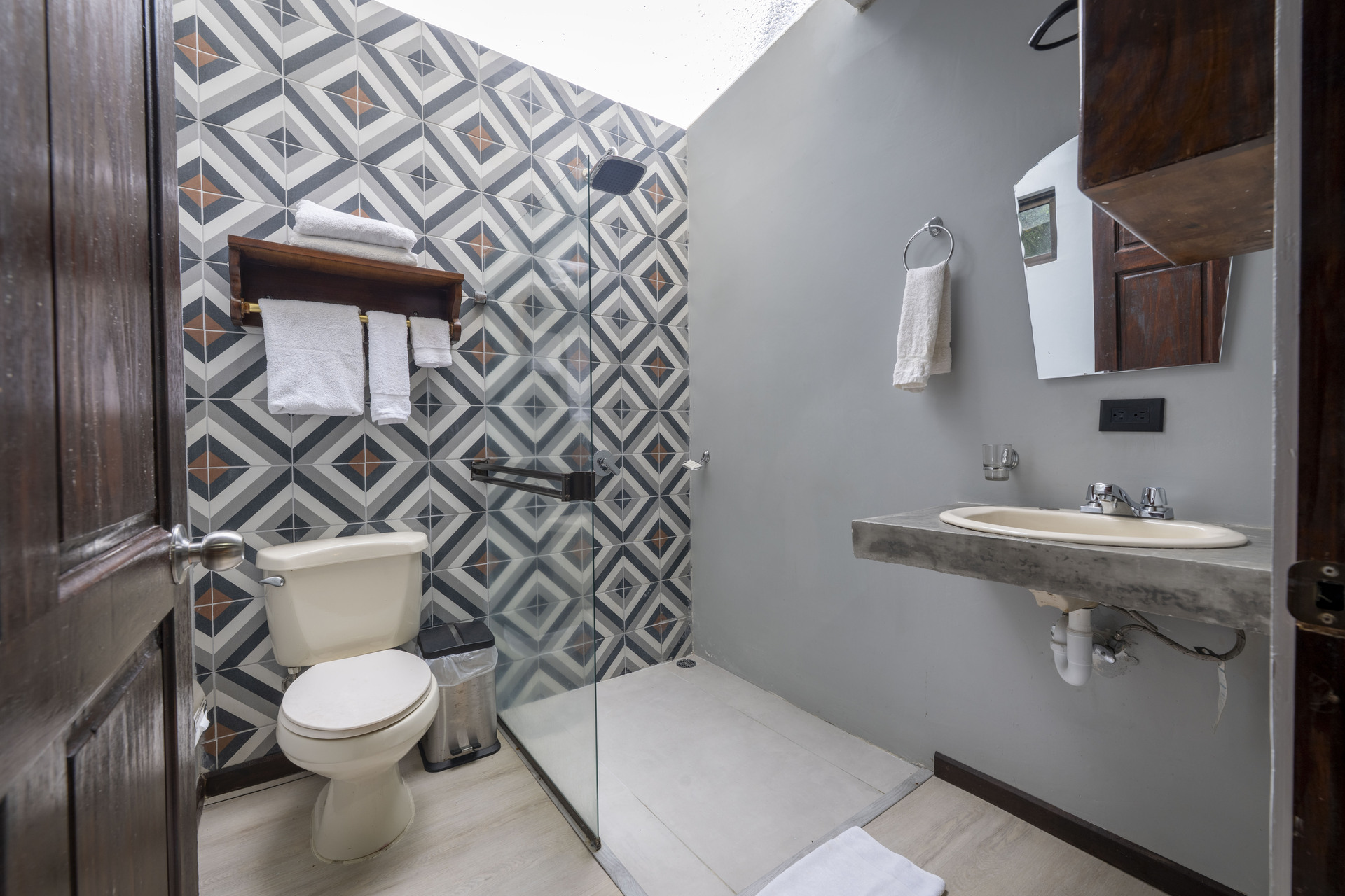 Baño estándar 1 cama(1)