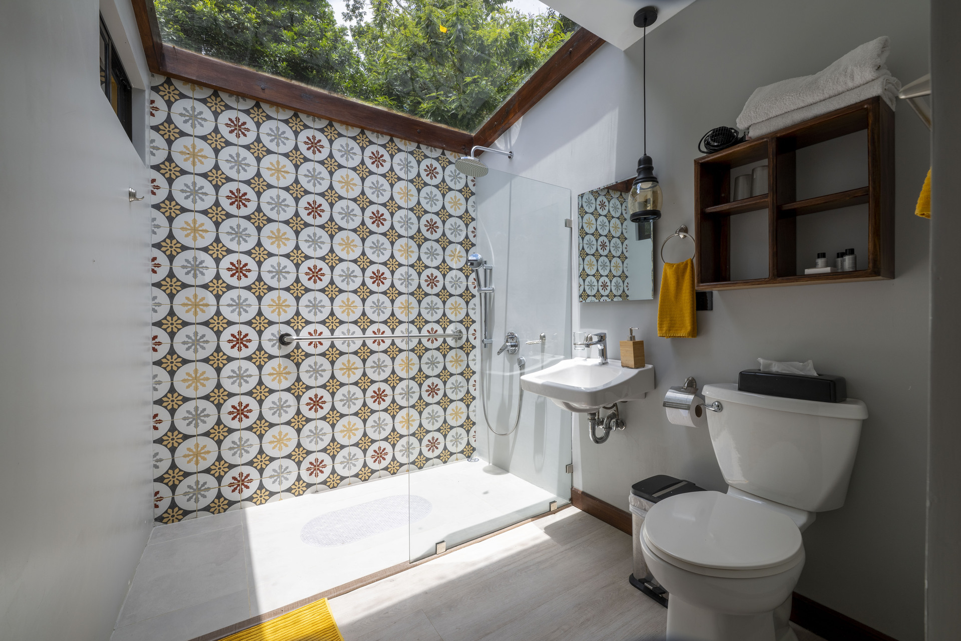 Baño estándar 1 cama(2)